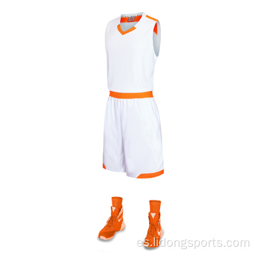 Uniforme de baloncesto en blanco sublimado por poliéster al por mayor